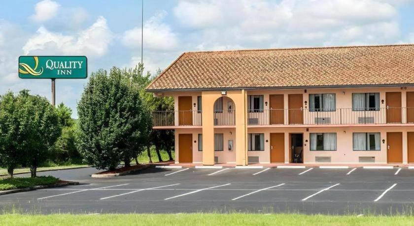 Quality Inn Marianna Exterior photo