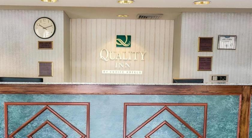 Quality Inn Marianna Exterior photo